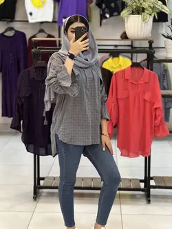 شومیز پشت بلند چهارخونه    (۱۳۵۷)