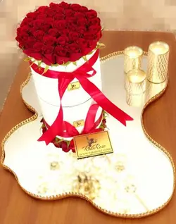 باکس چرمی استوانه ای سفید | گل رز آبی هلندی | 40 شاخه