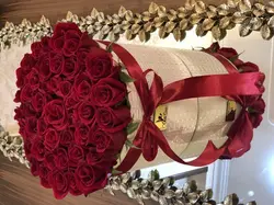 باکس چرمی استوانه ای مشکی | گل رز آبی بنفش هلندی | 20 شاخه