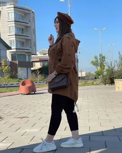 سویشرت مخمل ستاره ای کد: ۸۸۷۶ - فروشگاه اینترنتی رزا بوتیک