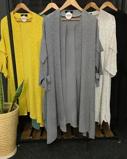 مانتو ابروبادی طرح دار کد : ۴۶۷۳ - فروشگاه اینترنتی رزا بوتیک