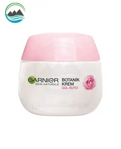 کرم مرطوب کننده گارنیر با عصاره گل رز حجم 50 میل