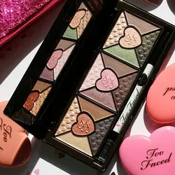 پالت سایه LOVE توفیسد