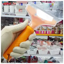 تیغ کاتر دسته دار شیشه پاک کن