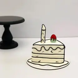 کیک کارتونی مثلث