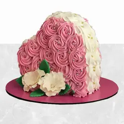 کیک گل رز قلبی