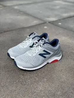 New Balance 847 v4