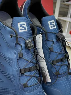 Salomon supercross