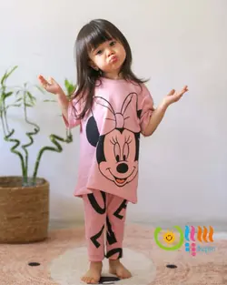 تیشرت و لگ زارا Minnie