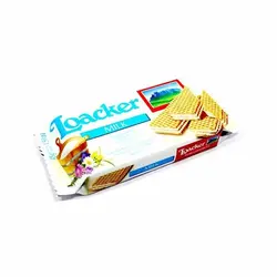 ویفر Loacker شیری