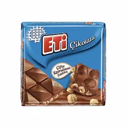 شكلات Eti شيري با مغز فندق