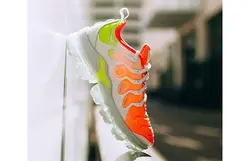 کفش پیاده روی زنانه نایکی مدل NIKE Vapormax Plus