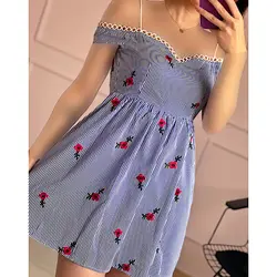 پیراهن یقه پرنسسی