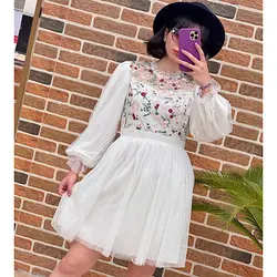 پیراهن سفید توری گلدوزی