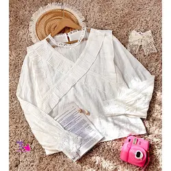 شومیز سفید یقه پلیسه