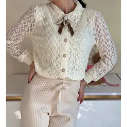 شومیز دانتل یقه دار