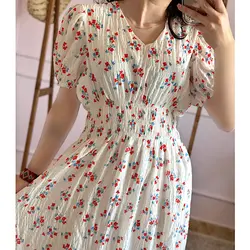 پیراهن سفید گل قرمز