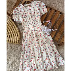 پیراهن سفید گل قرمز