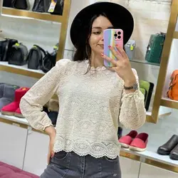 شومیز یقه گلدار