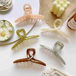 کلیپس شیشه ای روبانی خیلی بزرگ