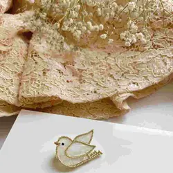 گل سینه مرغ آمین