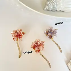 گل سینه نیلوفر