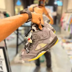 نایک ایر جردن 5 آف وایت Nike Air Jordan 5 X Off-White