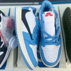 نایک ایر جردن 1 لو ترویس اسکات Nike Air Jordan 1 Low Travis Scott