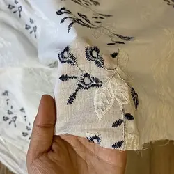 پارچه لنین سوزن دوزی طرح گلبرگ سفید کد 2815
