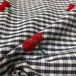 پارچه لنین خامه دوزی طرح گیلاس مشکی کد 2813