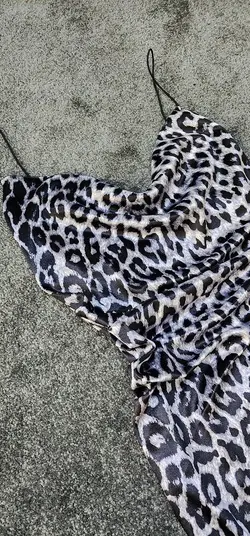 پیراهن مخمل پلنگی سفید مشکی کد 607