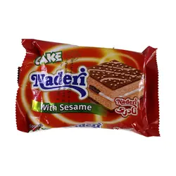 کیک دولایه کنجدی با مغز کرم کاکائو نادری 55 گرمی