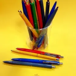 خودکار پلاستیکی سناتور