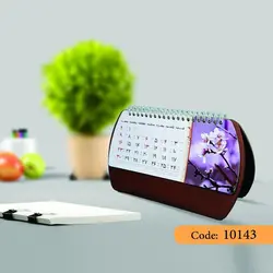 تقویم رومیزی ماهانه چرم مدل رویال کد 10143