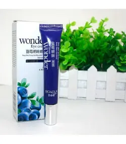 کرم دور چشم زغال اخته بیوآکوا - Natural Blueberry Wonder Eye Cream