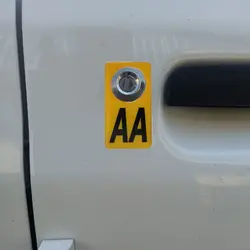 برچسب دور قفل خودرو طرح AA کد 0032