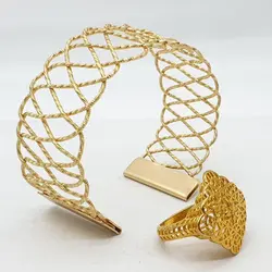 دستبند فنری و انگشتر خشت