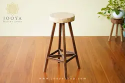 چهارپایه چوبی کلاسیک