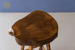 چهارپایه چوبی درخت