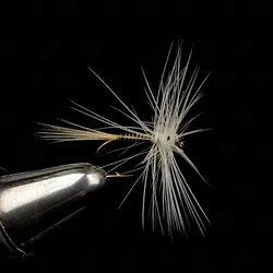 پشه ماهیگیری ایلبا مدل ILBA PALE WATERY SPINNER