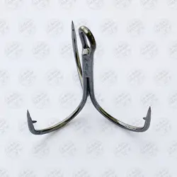 قلاب ماهیگیری سه شاخ سایز  ۰/۵ بزرگ (یک عدد)