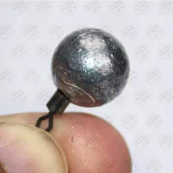 سرب ماهیگیری کروی ۲۰ گرمی به همراه هرزگرد