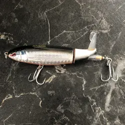 ماهی مصنوعی (لور) ماهیگیریSea Horse چرخشی ۹ سانتی متر ۱۳ گرم  SSY03