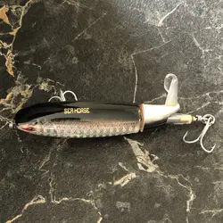 ماهی مصنوعی (لور) ماهیگیریSea Horse چرخشی ۹ سانتی متر ۱۳ گرم  SSY03