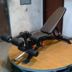 نیمکت هفت کاره