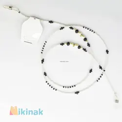 بند عینک شامل منجوق سفید و مشکی