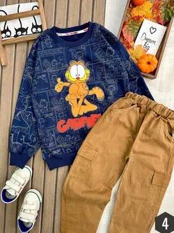 بلوز شلوار گارفیلد خندان