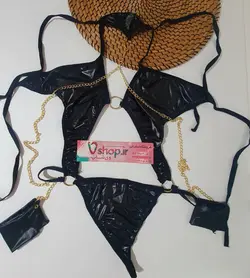 بادی لاتکس زندانی دستبند و زنجیر دار