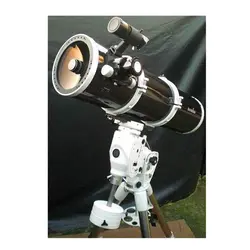 تلسکوپ ۱۹۰ میلی‌متری ماکستوف-نیوتنی اسکای‌واچر (مقر AZ-EQ6)