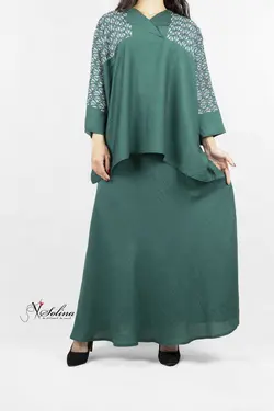 پانچ شومیزی و دامن